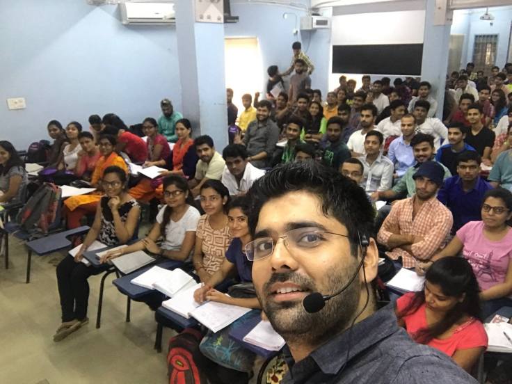 Abhinay Maths Net Worth 