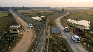 India Bangladesh border security coordination conference Delhi | BSF DG Praveen Kumar and BGB DG Mohammad Ashrafuzzaman Siddiqui | Indo Bangla border infiltration and smuggling control | India Bangladesh joint border patrolling security measures