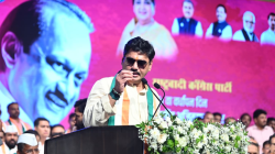 “वैभव सूर्यवंशीला टीममध्ये संधी मिळाली; मला कधी?” मंत्रिपदावरुन धनंजय मुंडेंची सुनेत्रा पवारांसमोर जोरदार बॅटिंग!