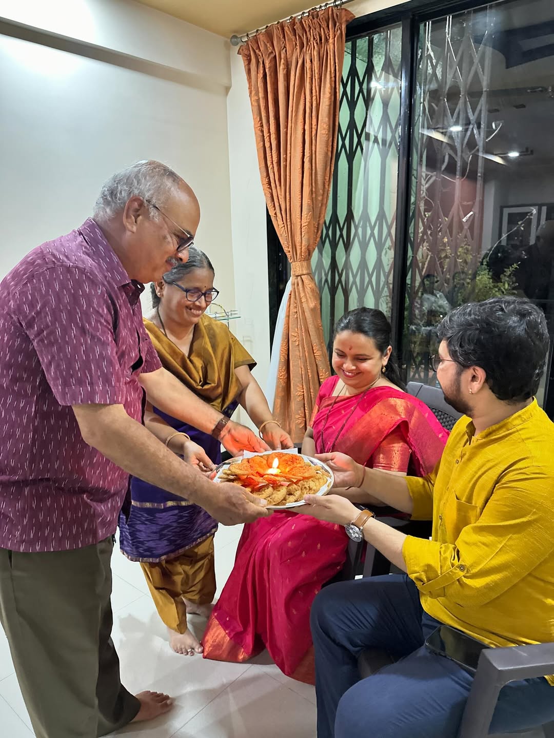 mugdha-vaishampayan-prathamesh-laghate-adhik-maas-jawai-vaan-photos