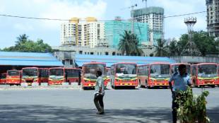 Mumbai BEST bus strike updates | BEST employees absent after strike | Mumbai commuter crowd railway station | Maharashtra transport news live