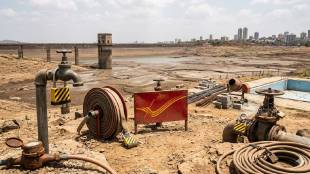 Mumbai water crisis news updates | BMC imposes water restrictions Mumbai | Mumbai dams water levels 2026 | Mumbai civic body construction water ban
