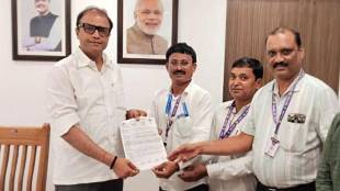 samagra shiksha abhiyan contractual employees demands permanent jobs maharashtra | cm devendra fadnavis meeting samagra shiksha sangharsh samiti mumbai | education minister pankaj bhoyer wardha memorandum submissions | contract basis shiksha sevak absorption government vacant posts recruitment