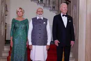 PM Modi Diamond Gift to Jill Biden inside White House | Jill Biden Memoir Book Updates and secrets | पीएम मोदींनी जिल बायडन यांना भेट दिलेला ७.५ कॅरेटचा हिरा | जिल बायडन यांचे नवे आत्मचरित्र पुस्तक