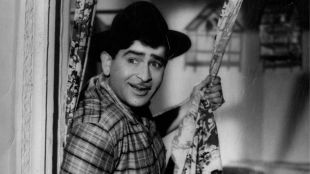 Bollywood legendary actor Raj Kapoor buying bread at the famous Poona Bakery in Pune.