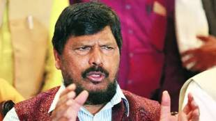 Ramdas Athawale speech in Maharashtra | Gavthi Hatbhatti liquor issue | Pimpri Chinchwad political satire | Rohit Pawar target police action