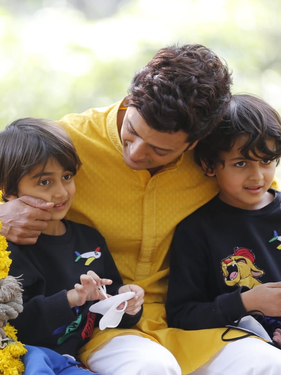 genelia deshmukh special post for fathers day shares photos with hubby riteish