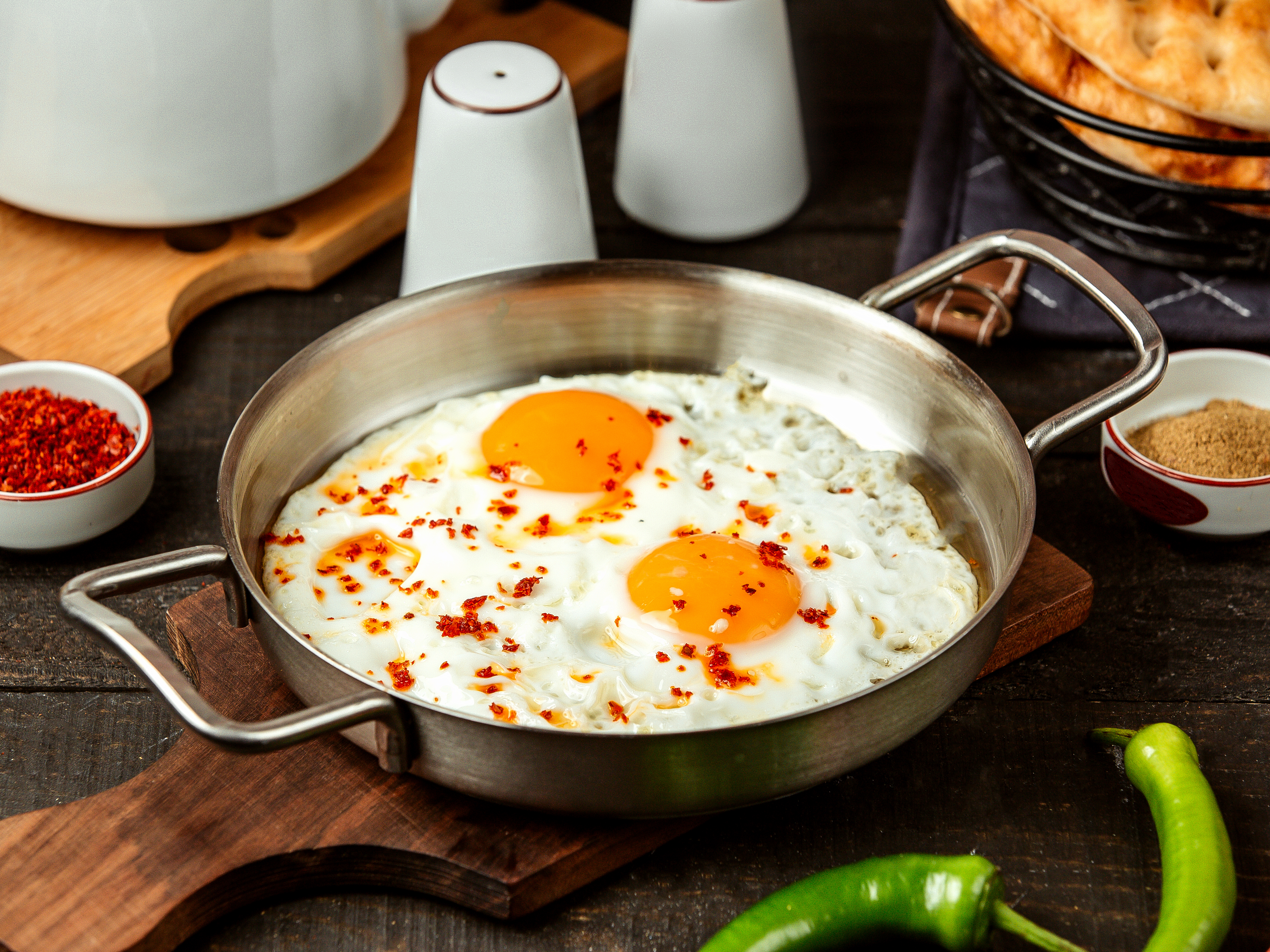 benefits of eating eggs daily