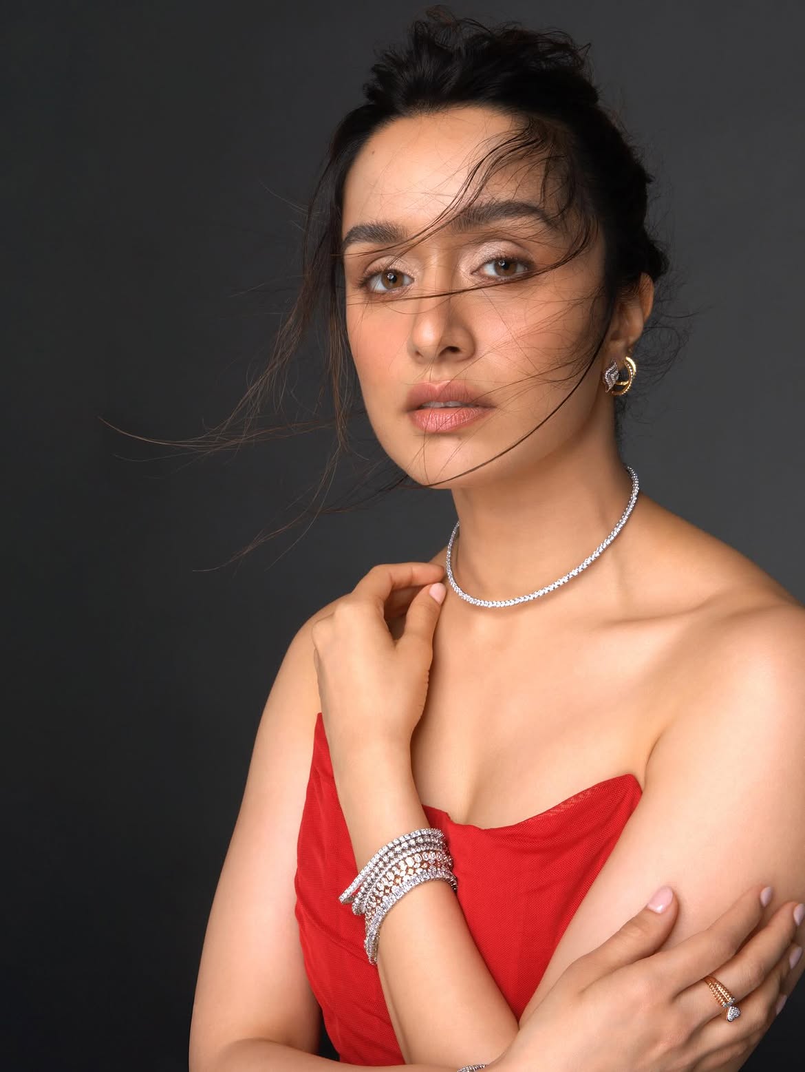 Shraddha Kapoor stylish outfit look