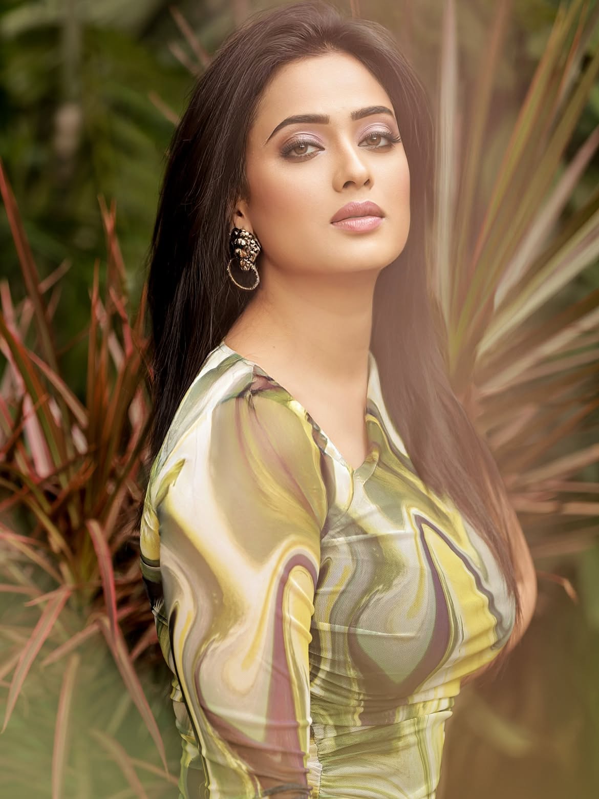 Shweta Tiwari stylish looks