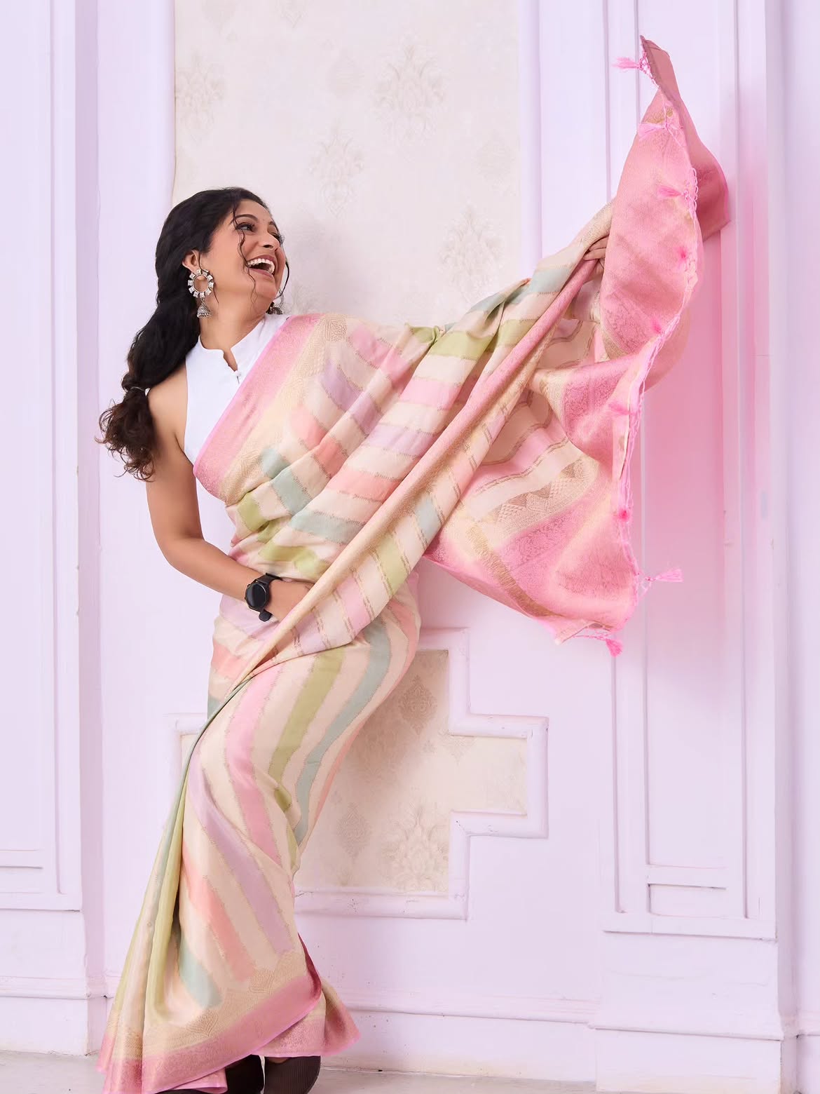 Pallavi Patil saree look