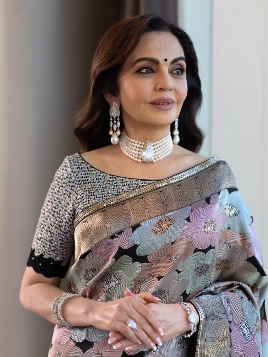 Nita Ambani purple Kanjeevaram saree photos