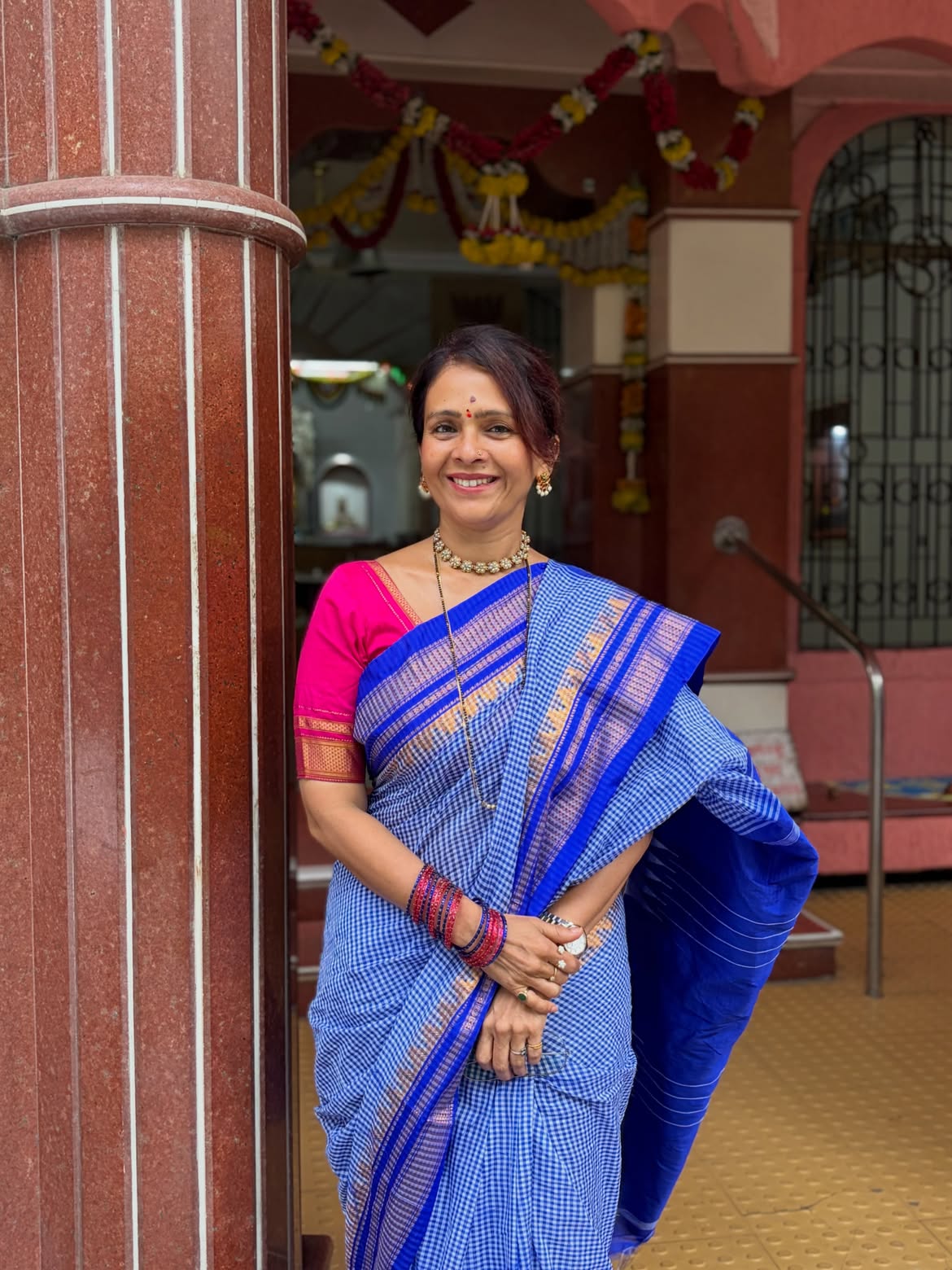 Aishwarya Narkar saree look photos