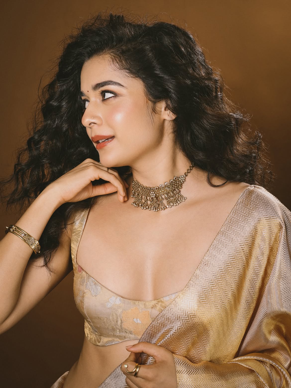 Mithila Palkar golden saree look