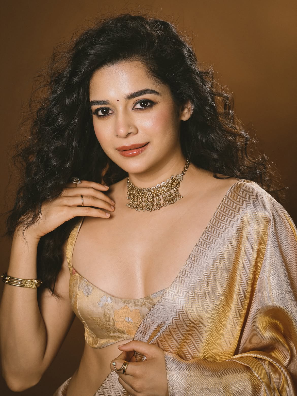 Mithila Palkar golden saree look