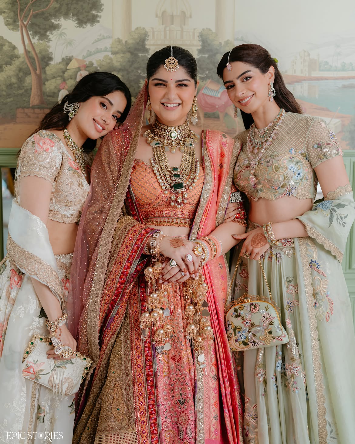 Anshula Kapoor wedding sister looks Photos