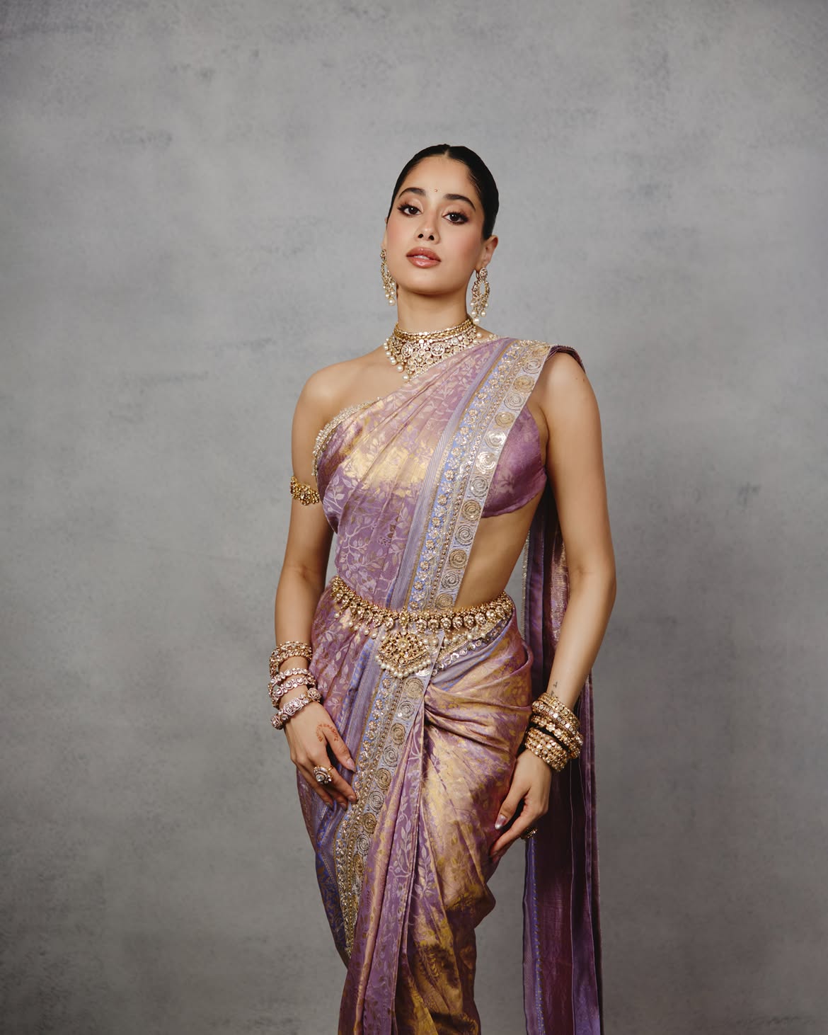 Janhvi Kapoor Anshula Kapoor wedding reception look