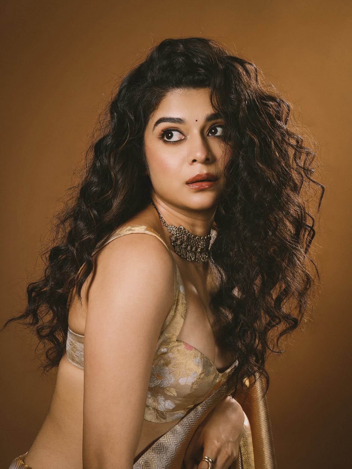 Mithila Palkar golden saree look