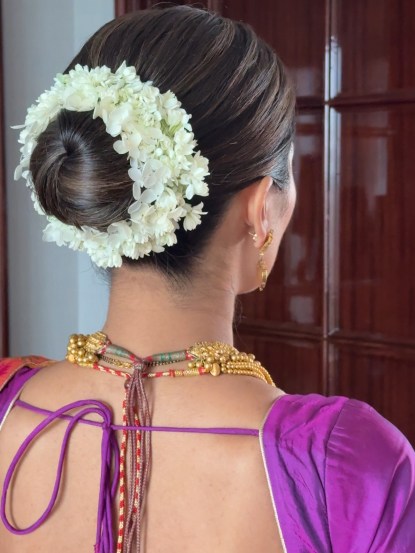 यासाठी रेवती सुळेने केलेल्या लुकची सर्वत्र चर्चा झाली. (Photo - makeupbyareeshaa/Instagram)
