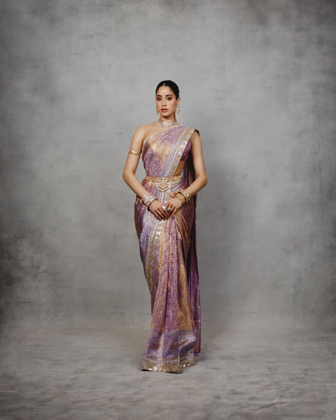 Janhvi Kapoor Anshula Kapoor wedding reception look
