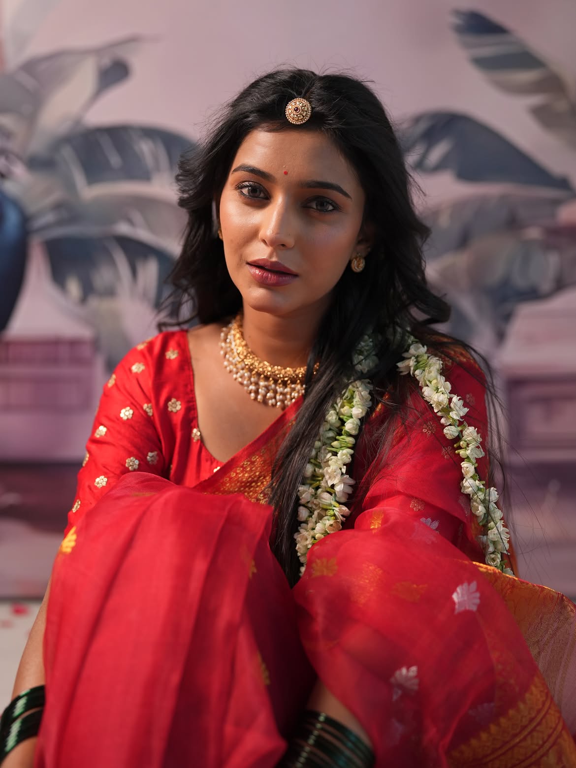 Shivani Mundhekar South Indian look
