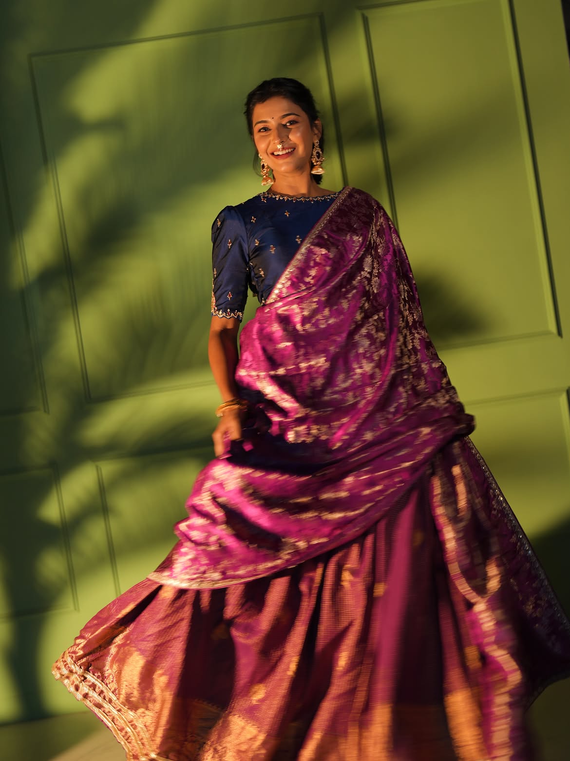 Shivani Mundhekar South Indian look