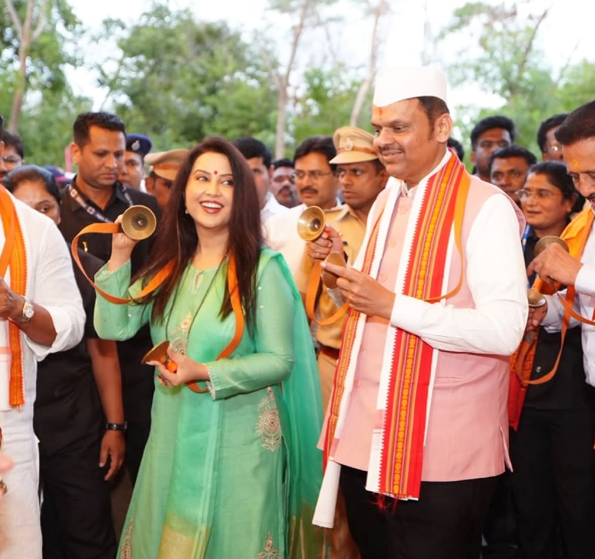 Amruta Fadnavis wari photos