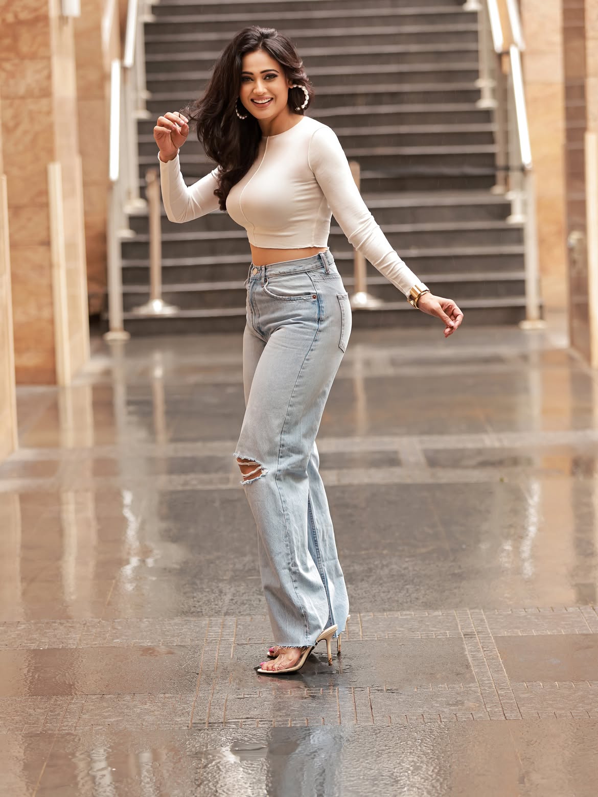 Shweta Tiwari stylish looks