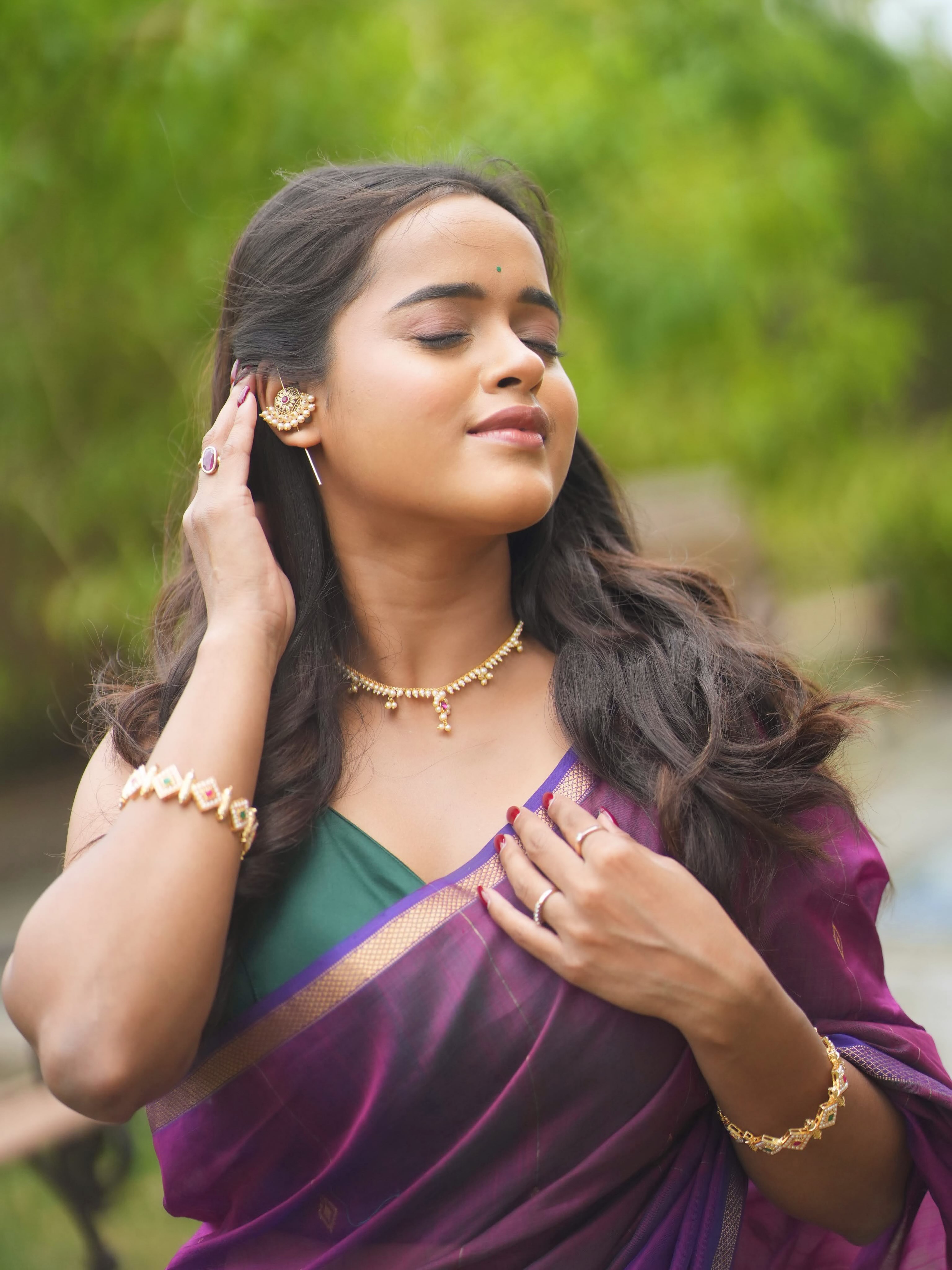 Chinmayee Salvi Maheshwari Saree Look