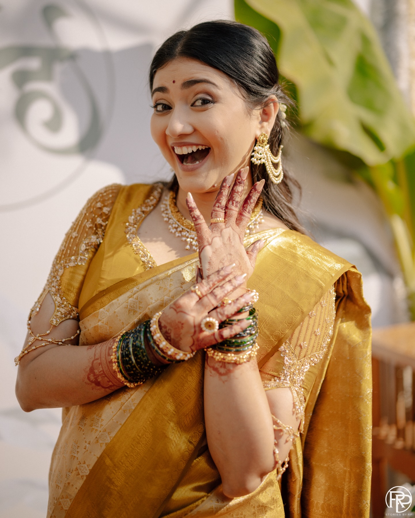 Dnyanada Ramtirthkar Green Saree Look