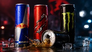 FSSAI Energy Drinks Notice action on top brands | Red Bull and Sting energy drink warning updates | एफएसएसएआयने एनर्जी ड्रिंक्स ब्रँड्सना बजावलेली नोटीस | रेड बुल आणि स्टिंग ड्रिंकवरील कारवाई मराठी बातमी