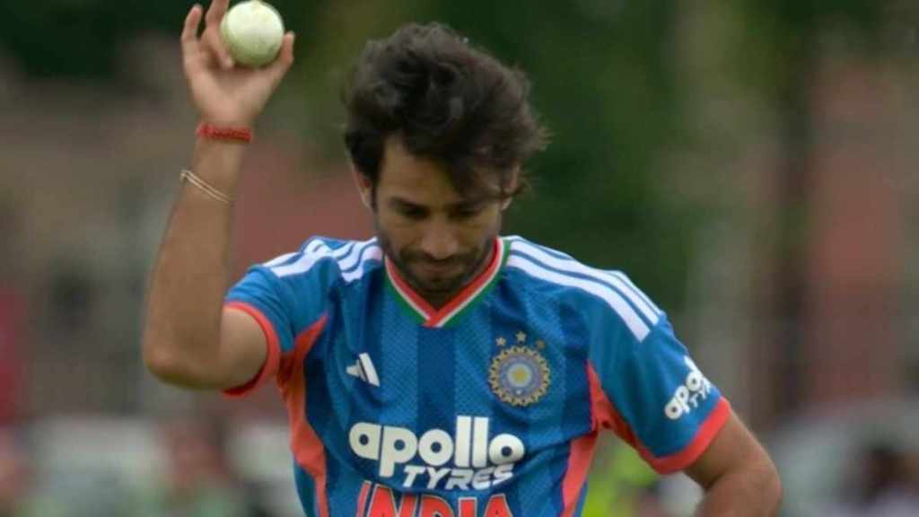 India vs England 2nd T20I Live Score: Vaibhav Sooryavanshi debut