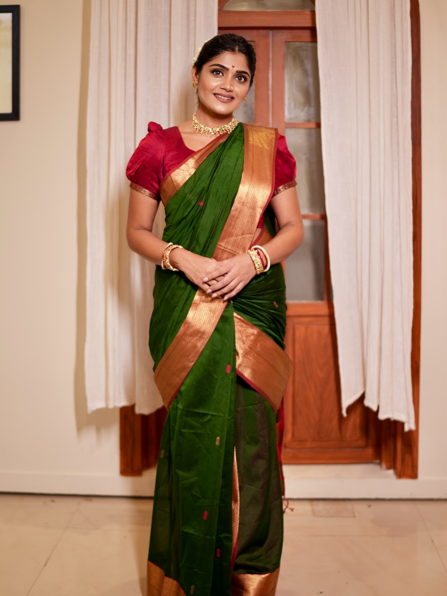 Isha Keskar Green Saree Look