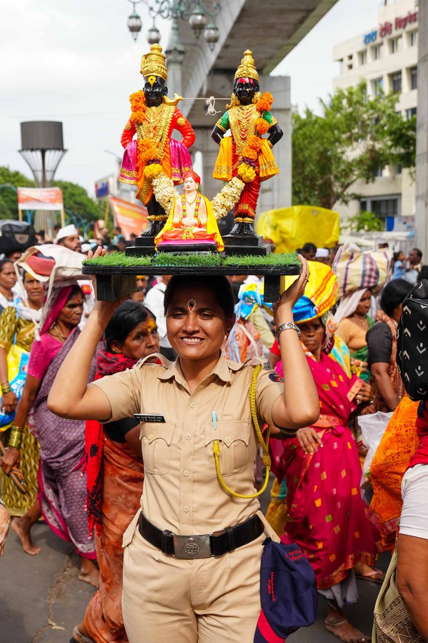 Kartiki Gaikwad Dnyaneshwar Maharaj Palkhi