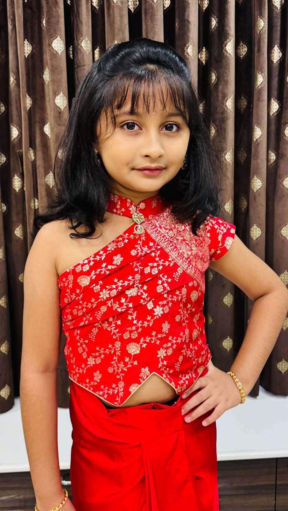 Myra Vaikul Mardini Movie Look