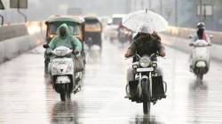 Mumbai Rain Alert : मुंबईत मुसळधार पावसाचा इशारा; पुढील तीन तासात पावसाचा जोर वाढण्याची शक्यता