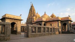 Tuljabhavani Temple Land Scam Dharashiv | Revenue Minister Chandrashekhar Bawankule Orders Enquiry | Maharashtra Mandir Mahasangha Sunil Ghanwat Complaint | Collector Dr Pravin Gedam Action Tuljapur Sansthan