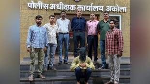 Akola Dabki road murder case updates | Raju Pandurang Ingale murder accused Suresh Agarwal arrested | Akola Local Crime Branch police inspector Nitin Leverkar investigation | Akola police SP Archit Chandak crime news