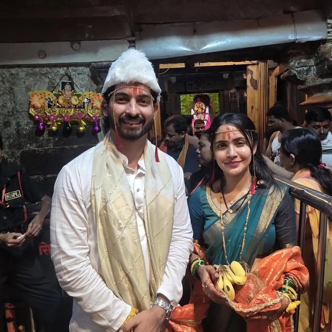 Anushka Sarkate and Nikhil Chavan visit Jejuri on bullet