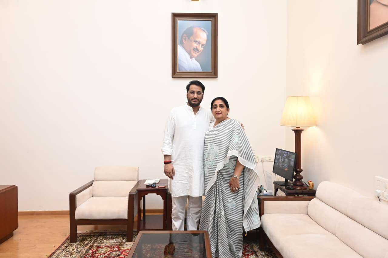 Parth Pawar Kainat Dhar Engagement