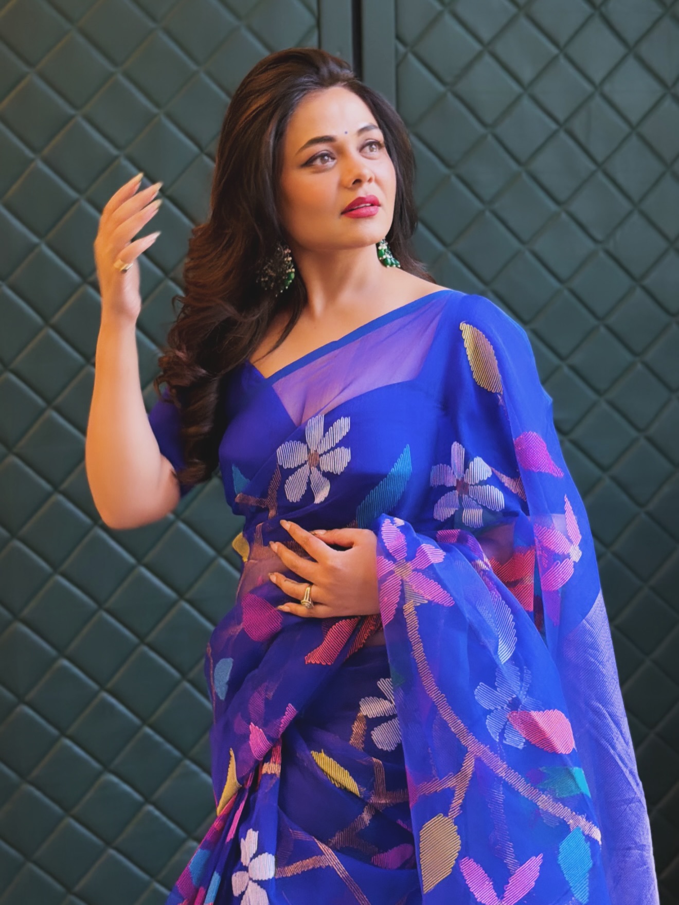 Prarthana Behere Jawkar Purple Saree Look