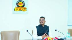 ‘एसटी’च्या तीर्थाटन योजनेत खासगी भागीदारीला हिरवा कंदील! परिवहन मंत्री प्रताप सरनाईक