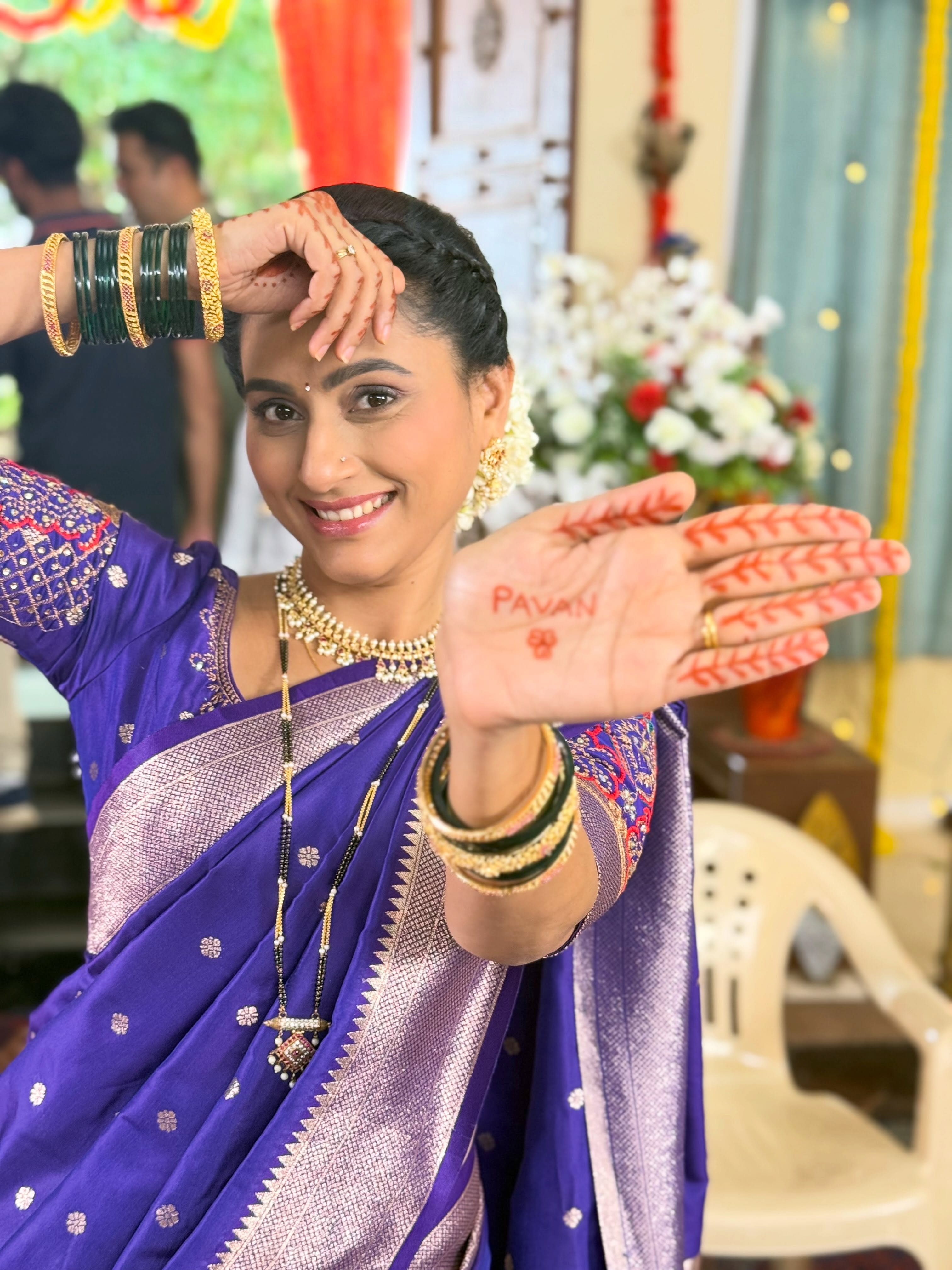 Reshma Shinde Blue Paithani Saree Look