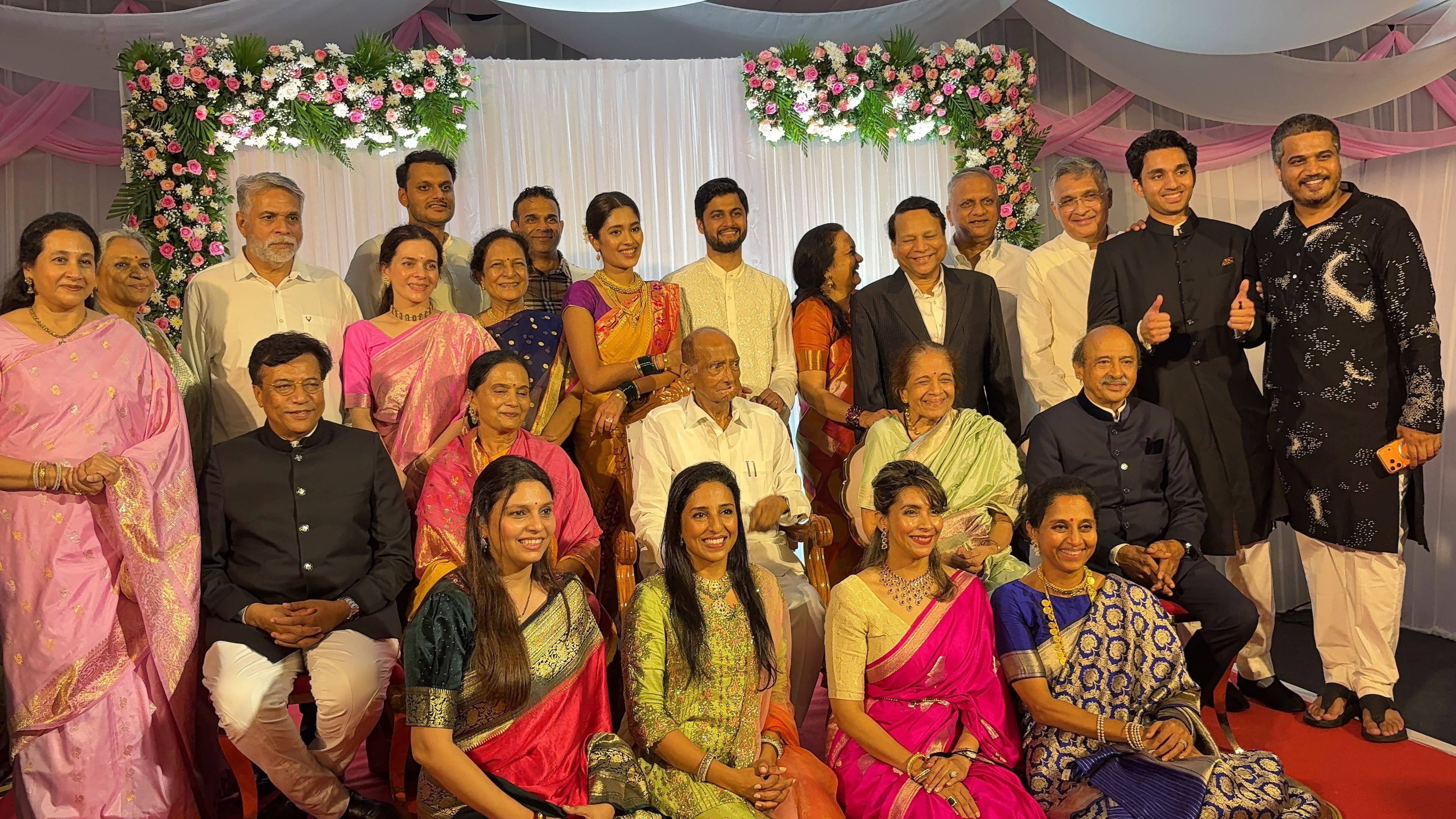 Revati Sule Sarang Lakhani Wedding Reception Political Guest 