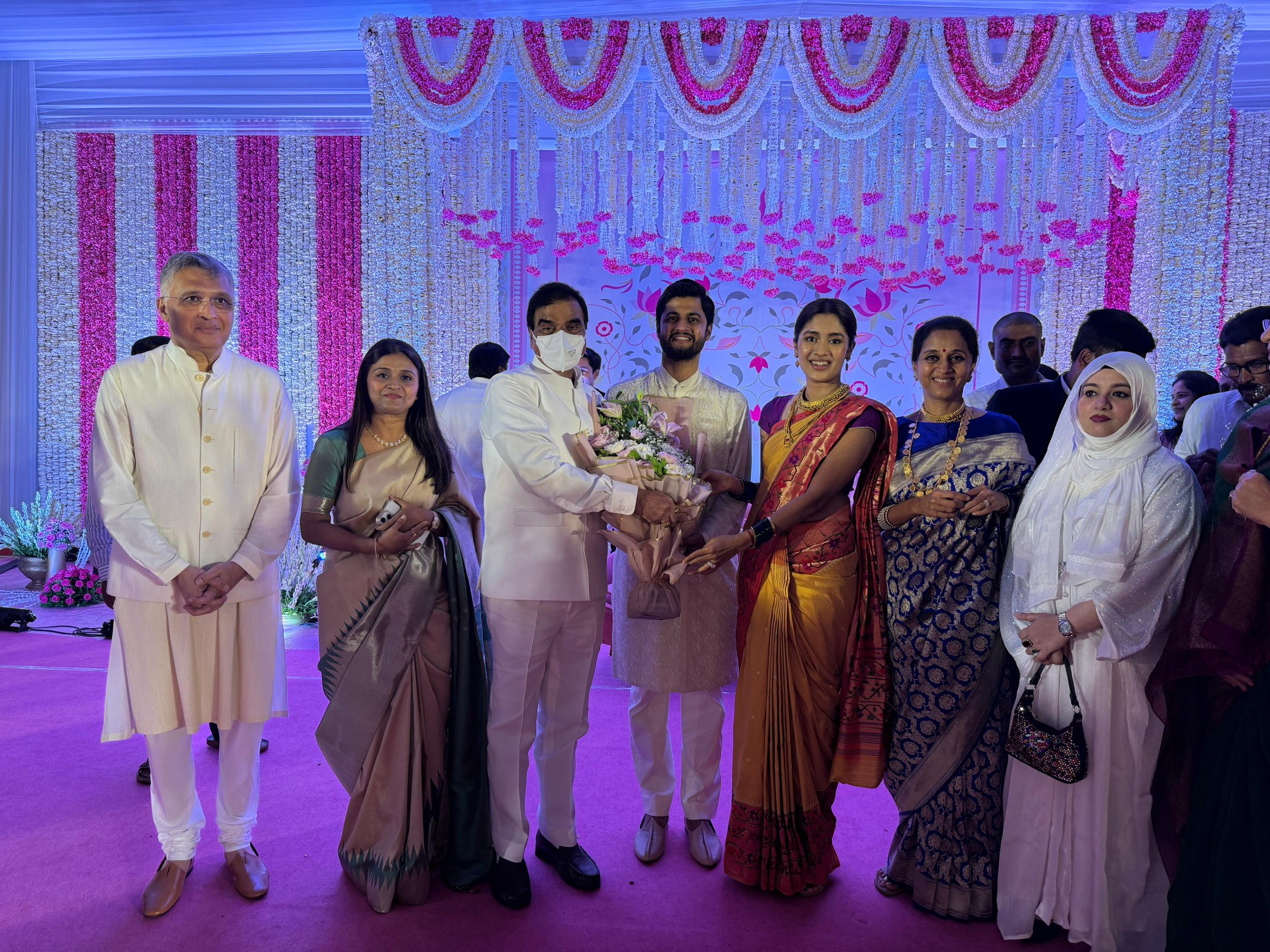 Revati Sule Sarang Lakhani Wedding Reception Political Guest 