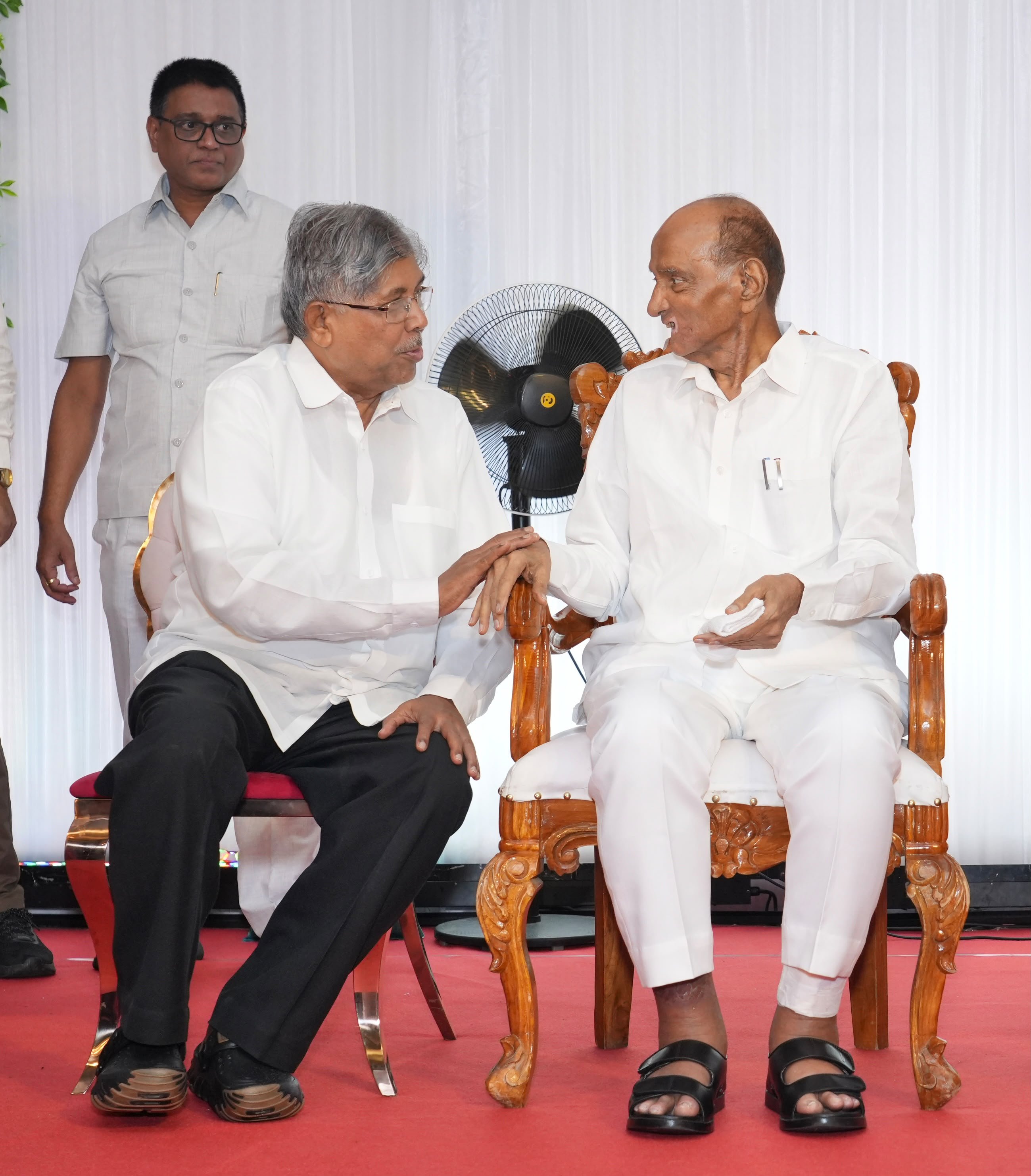 Revati Sule Sarang Lakhani Wedding Reception Political Guest 