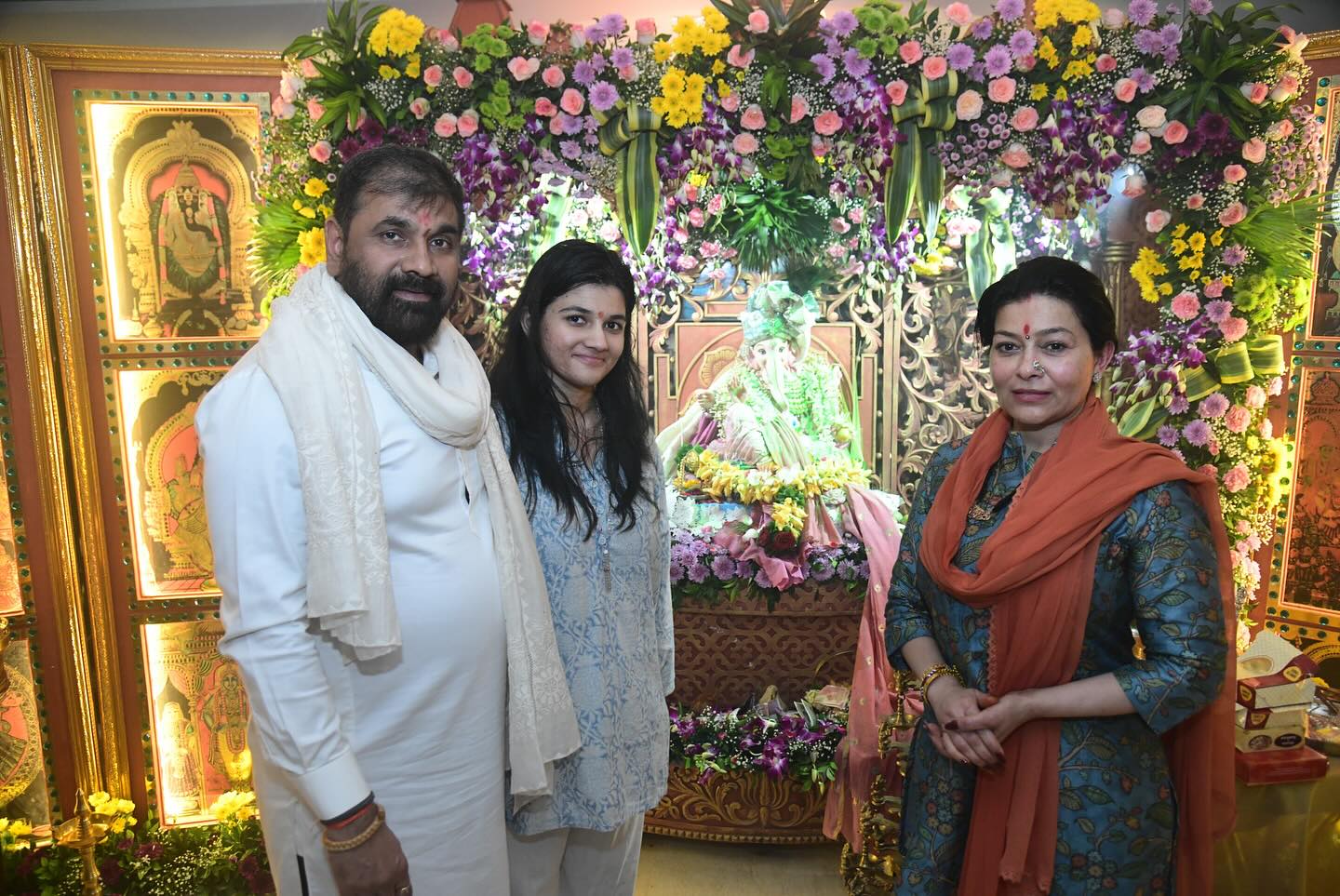 Sachin Ahir Family Wife Sangeeta Ahir Information