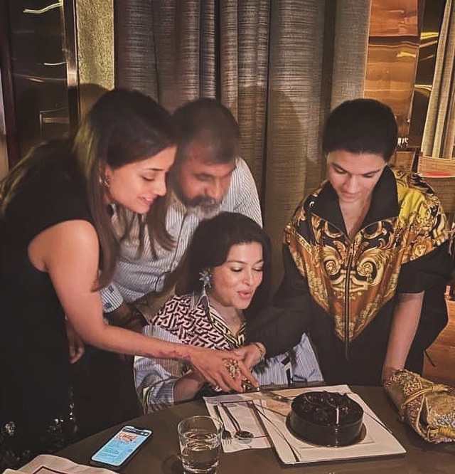 Sachin Ahir Family Wife Sangeeta Ahir Information
