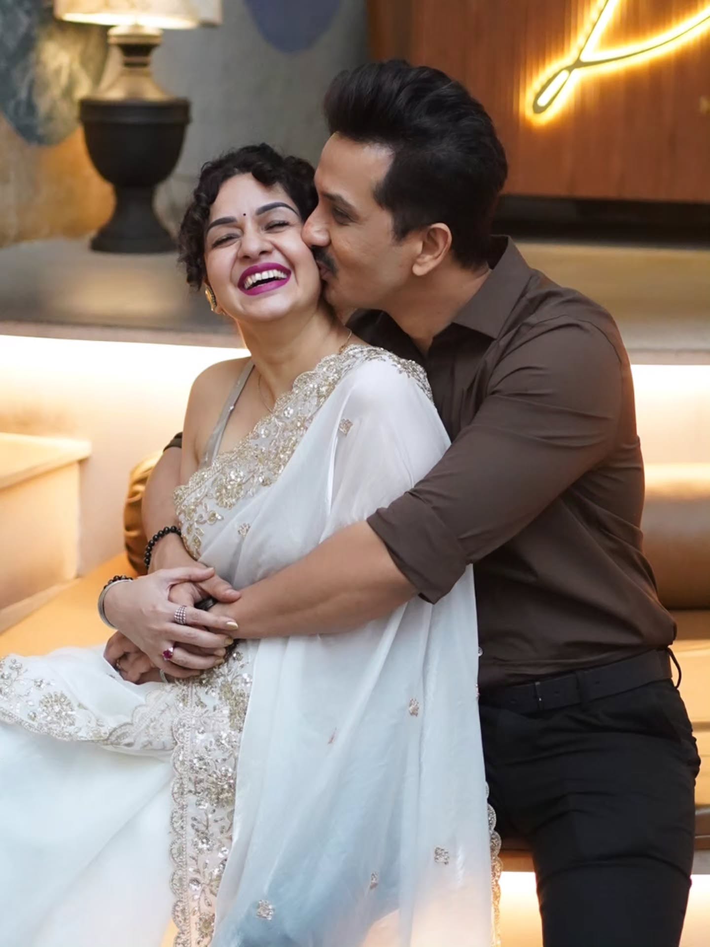 Sukhada Khandkekar Abhijeet Khandkekar Romantic Photoshoot