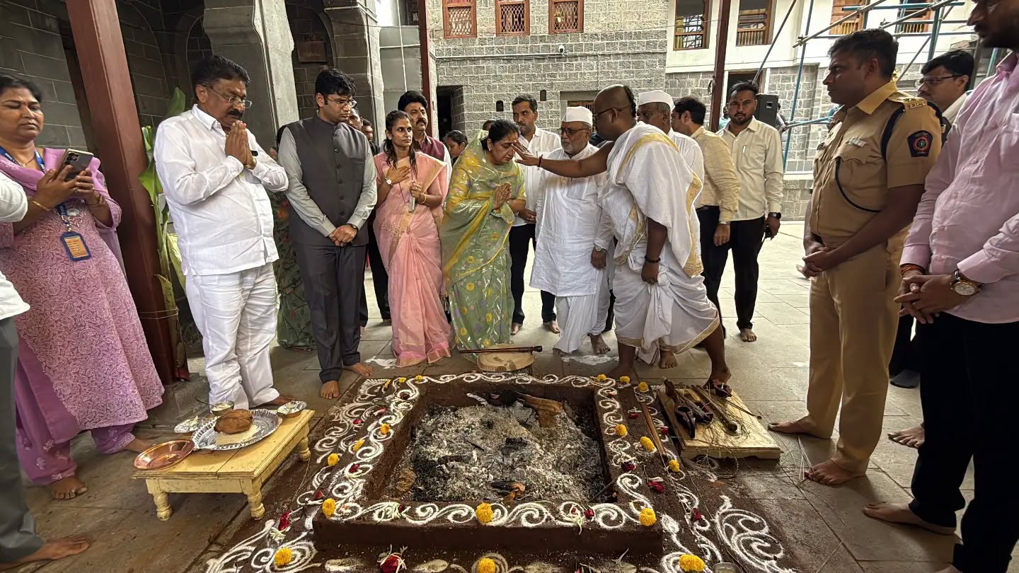 Sunetra Pawar Vitthal Rukmini Mandir Pandharpur
